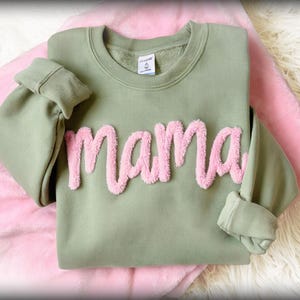 Softstyle SAGE Green PINK Mama Embroidered Sweatshirt Custom Personalized Names Sleeve Chenille Yarn Fuzzy Letters Christmas Gifts for her
