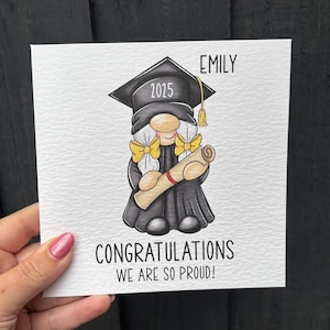 Remise des diplômes félicitations carte de voeux gonk gnome femme fille université gcse souvenir personnalisé