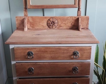 Oak chest of drawers with mirror