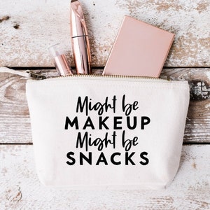 Peut-être le maquillage SVG | Sac de maquillage Svg | JPEG | Conception de sac de maquillage | PNG | Sublimation | Couper le fichier