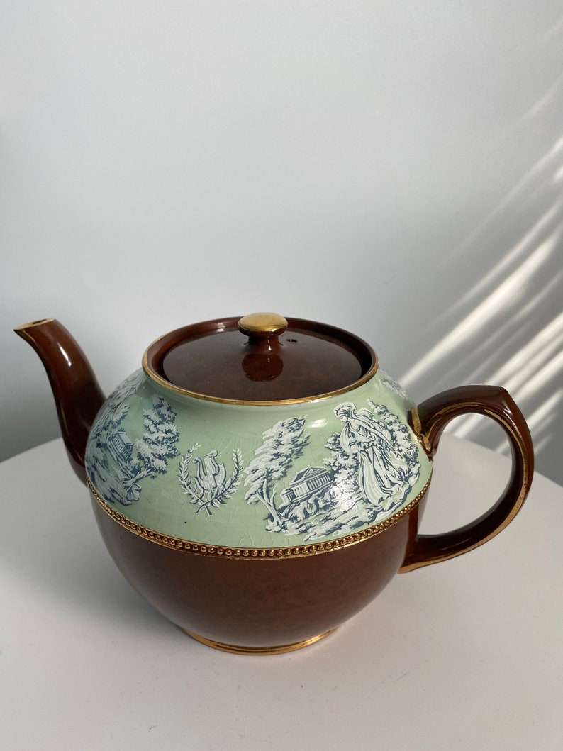 Vintage SADLER Staffordshire Classic Roman Figures Brown Teapot w Gold Trim