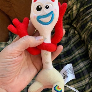 Forky de peluche hot sale