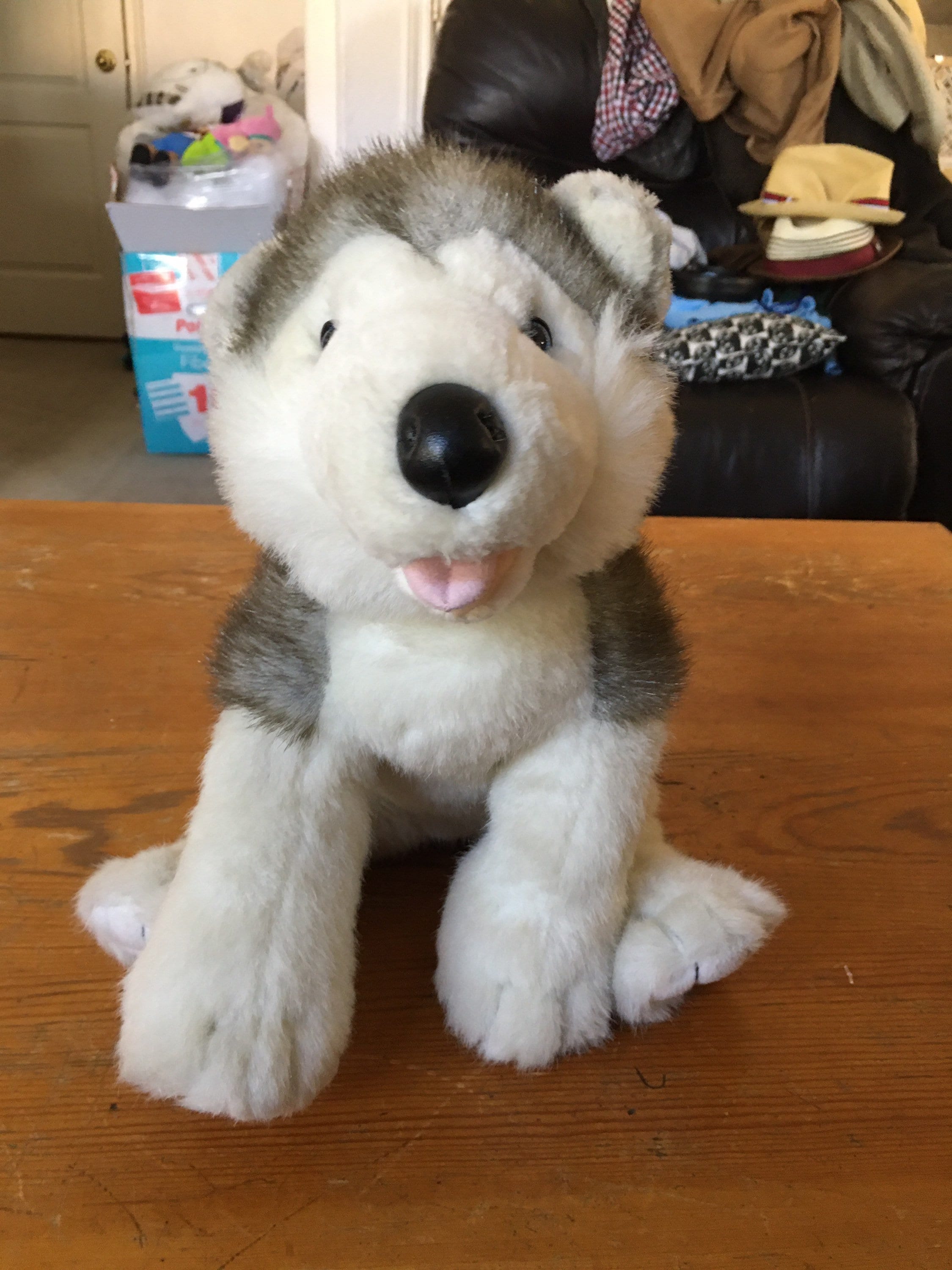 Toys R Us Animal Alley Siberian Husky Plush 