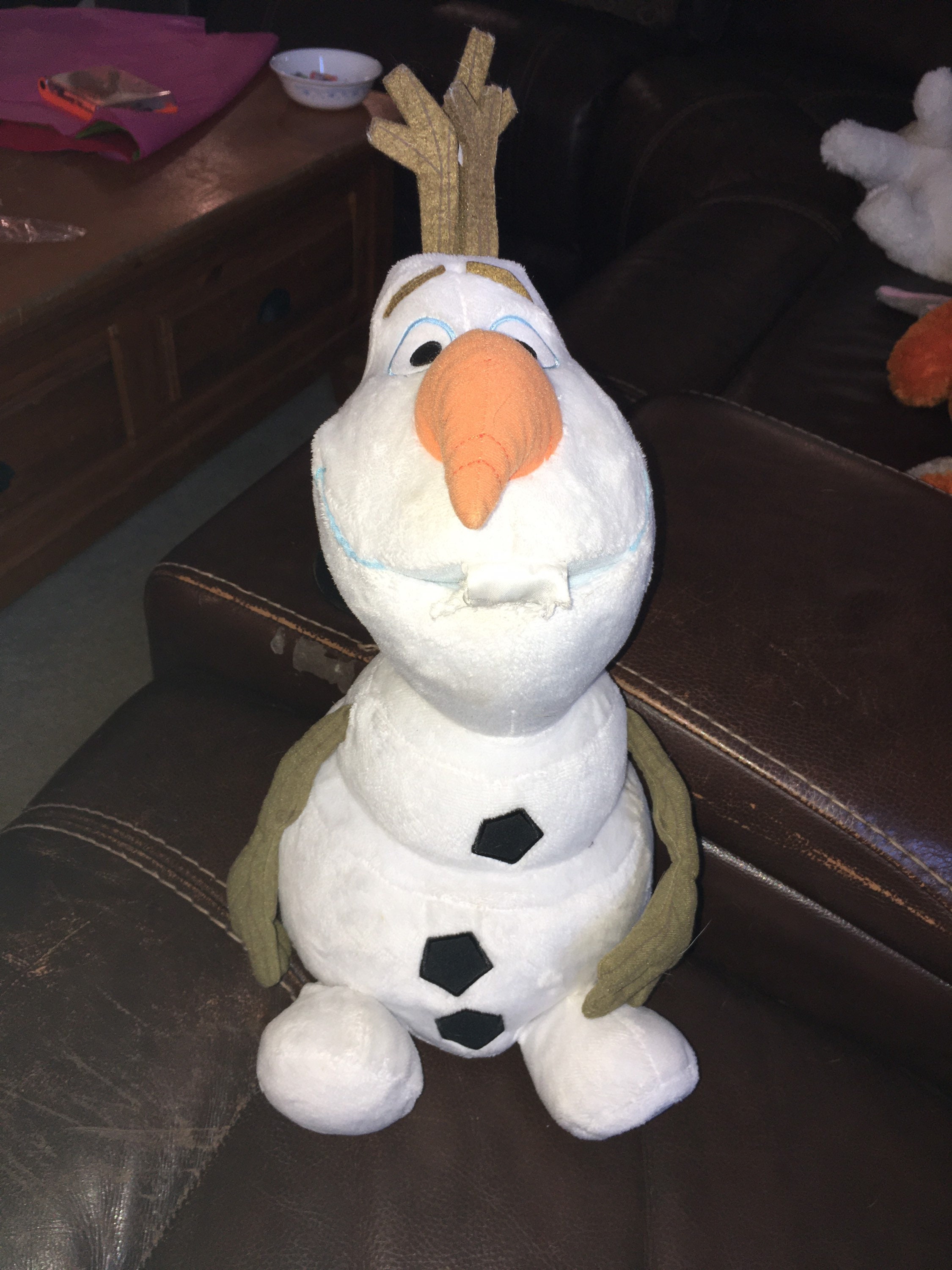 Giant Disney Olaf Frozen Plush Stuffed Animal, About 21'' Almost 2 Feet  Tall!