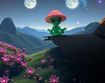Mushy Alien Sprout – LSDream Inspired Meditating Alien with Mushroom Hat | 3D Printed Festival Trinket