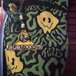 Subtronics にインスパイアされたバッグクリップ!