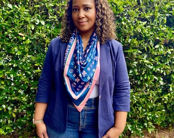 JJOA Oversized Navy High Fashion Fleur de Lis Square Scarf