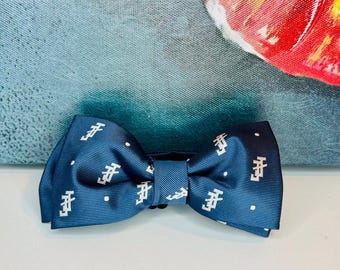 Jack and Jill of America navy pre-tied men’s bow tie