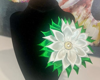 Links Inspired Green & White Satin Flower Brooch with Pearl Center