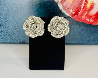 LINKS Inspired White Rose Rhinestone Stud Earrings