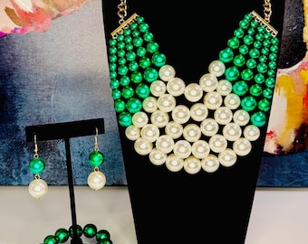 The LINKS Oversized Green/White 5-strand Pearl Necklace , Bracelet and Earrings Set