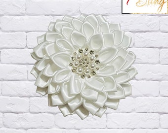 JJOA Flower Brooches