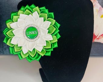 LINKS Flower Brooch with Jeweled Center - The Links, Incorporated