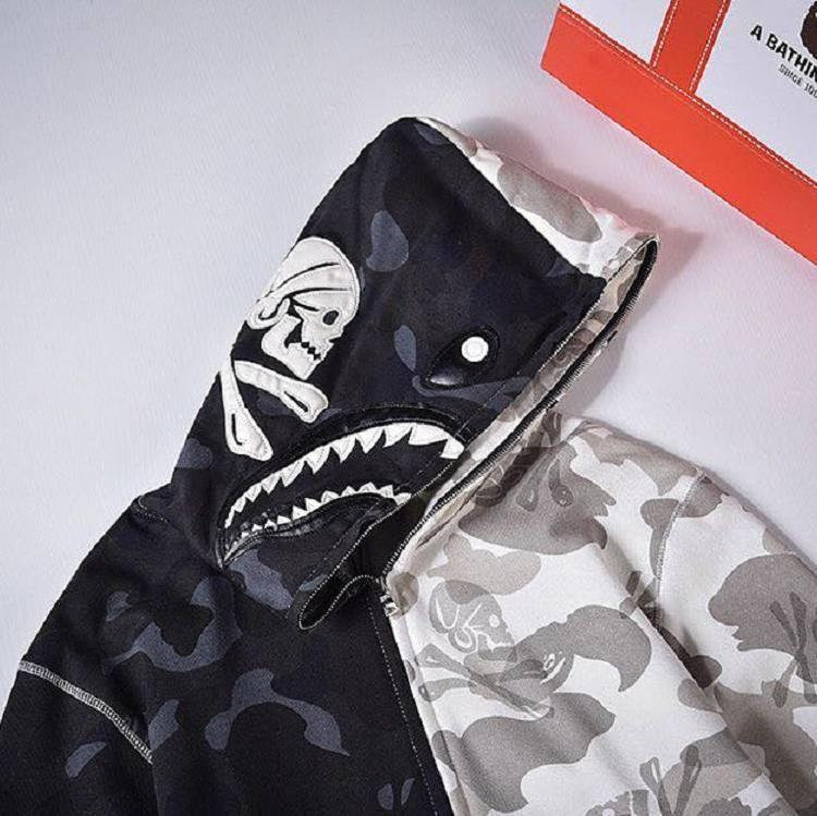 Hoodie bape x neighborhood Clearance