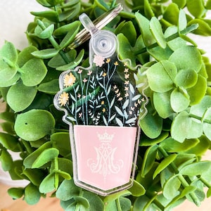 Auspice Maria: Marian Floral Keychain, Catholic Gift