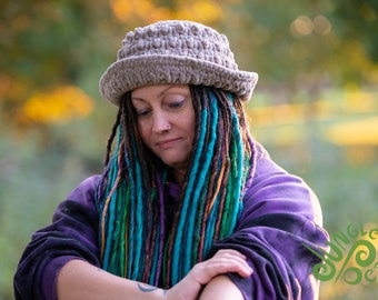 Chunky Party Bucket Hat Bubble Crochet Winter Wear Festival / Rave Trippy Dreadlock Krempe Handarbeit Weihnachtsgeschenk für Ihn Sie von Jungle Poets