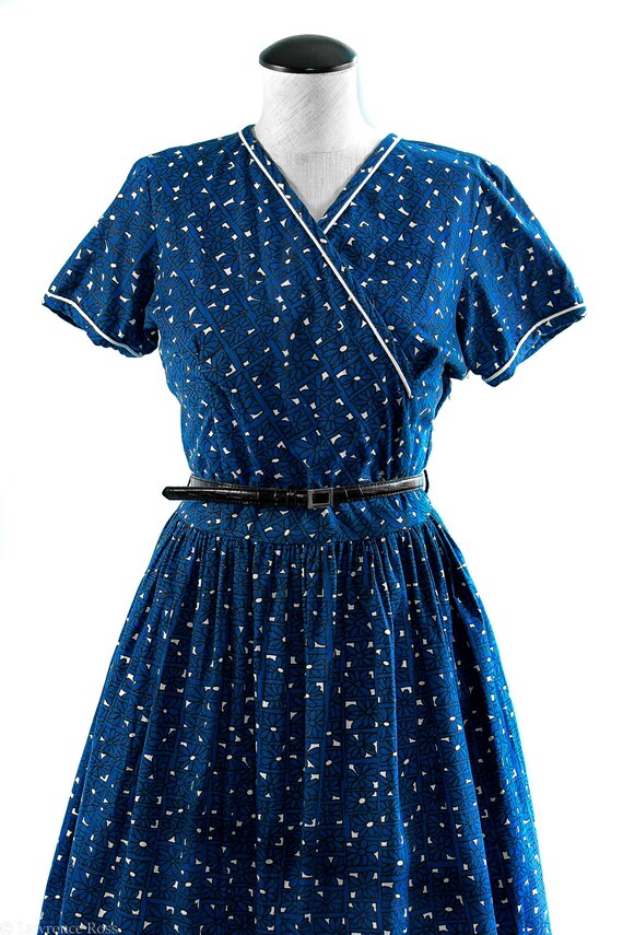 Gingham Girl True 1950’s Vintage Floral Print Dres