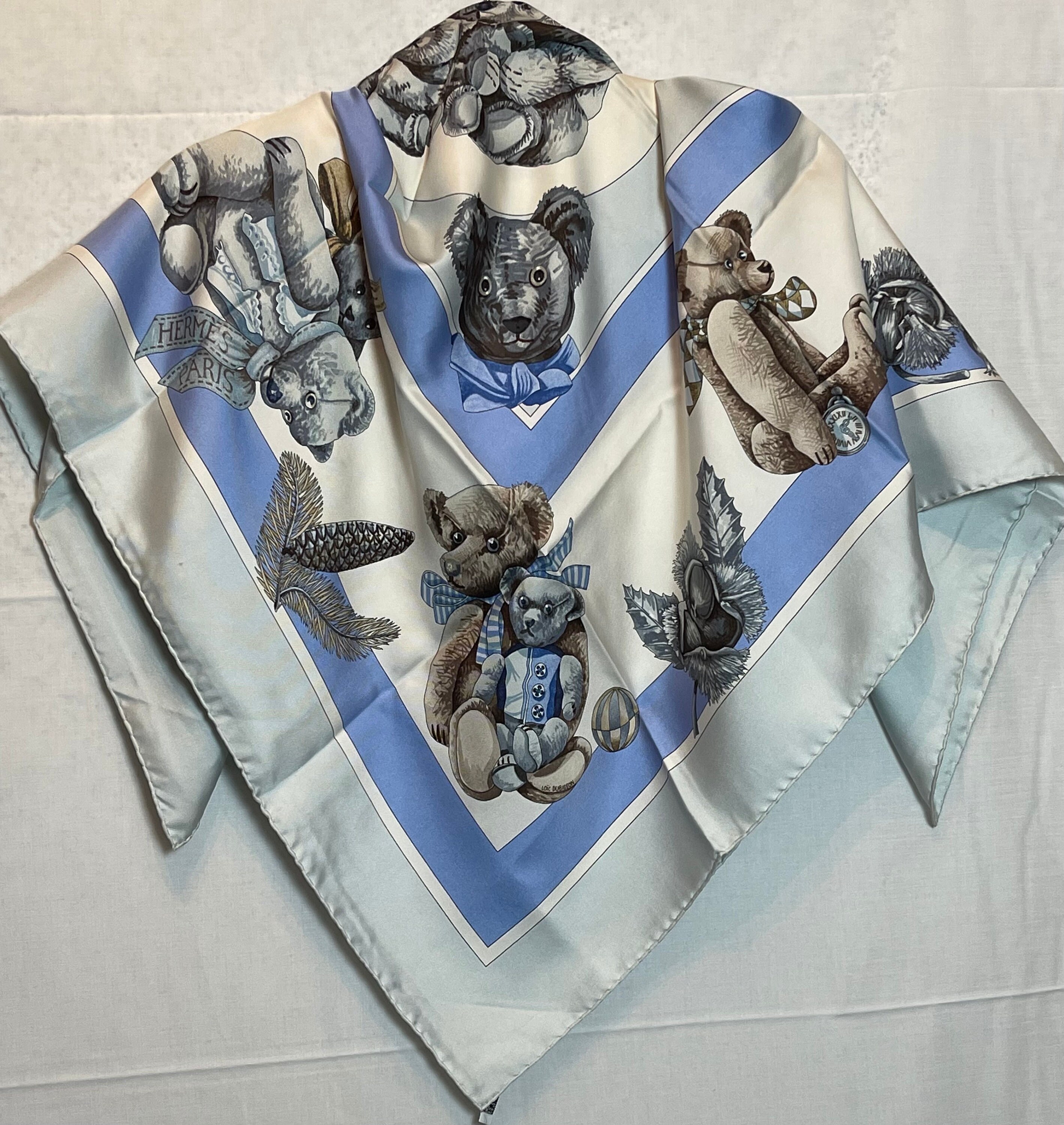 エルメス シルクスカーフ Lesconfidents du coeur Loic Dubigeon