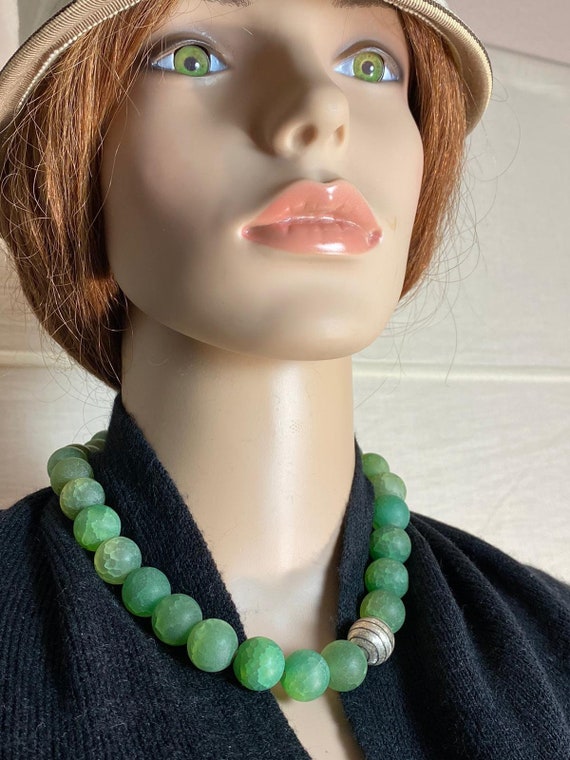 Kette lindgrüne Kugeln schwer collier necklace - image 9