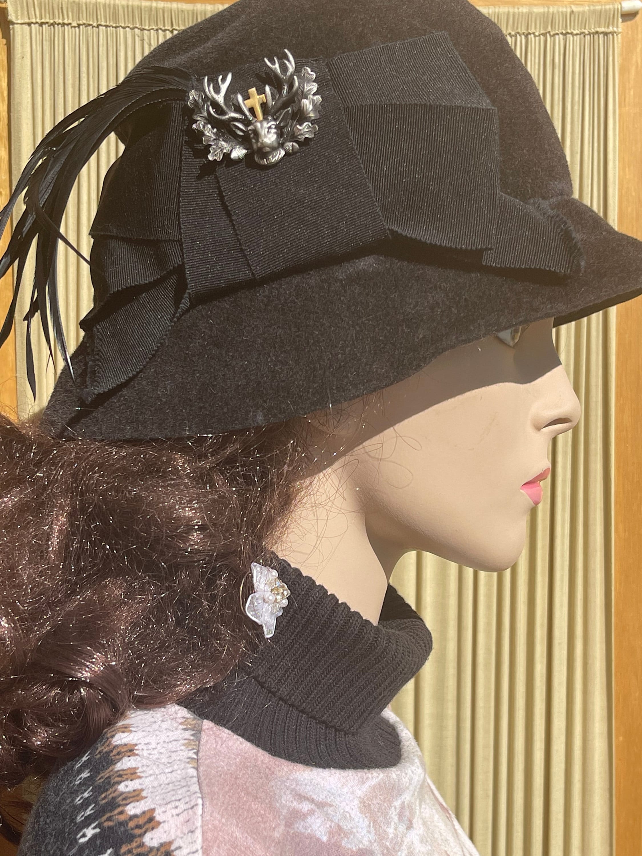 Ellen Paulssen Hat Ladylike Hunting Feathers Black Eye 