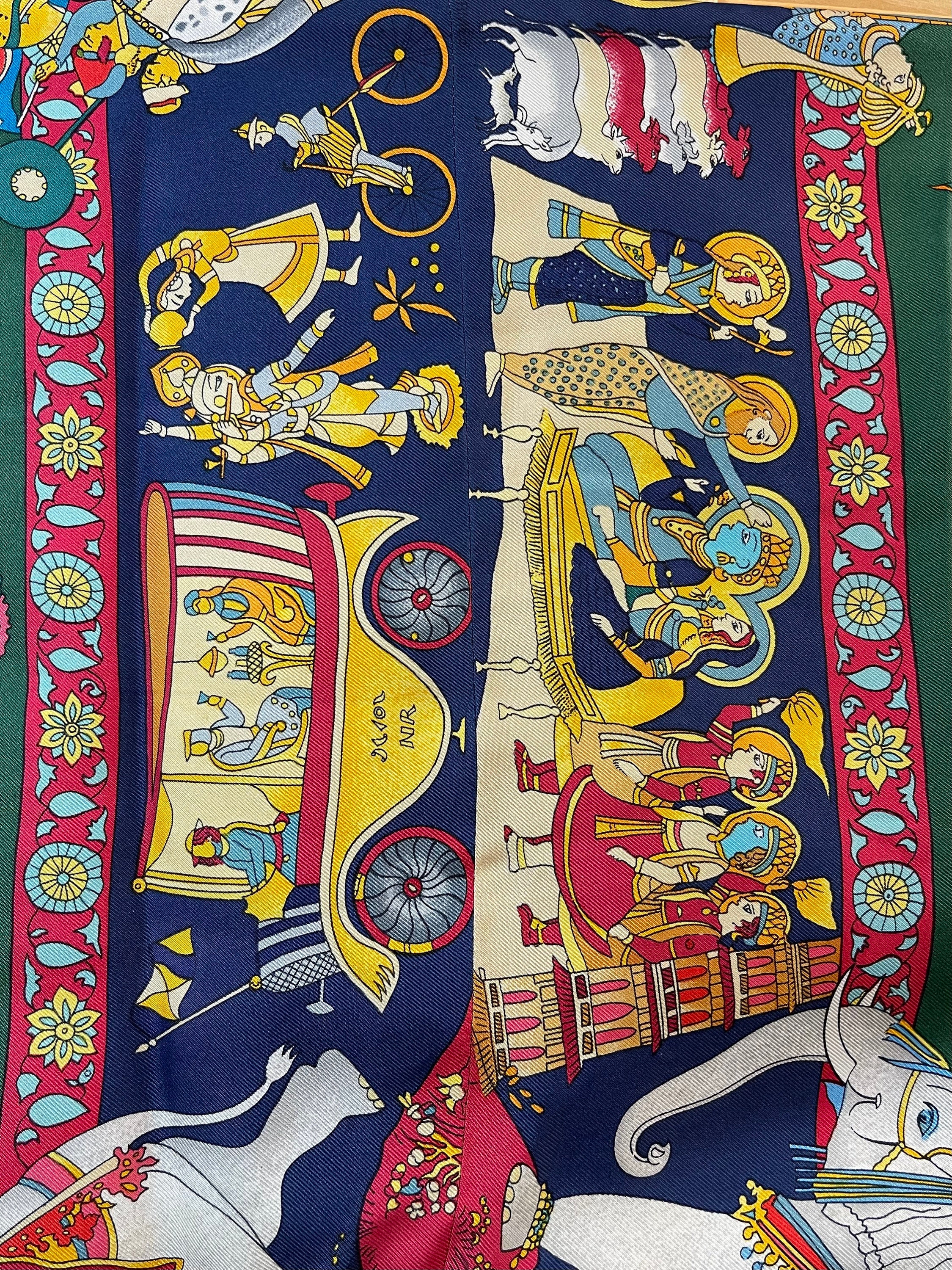 HERMES スカーフ LOIC DUBIGEON デザイン AUTHENTIC HERMES PERSONA SILK SCARF ARTIST SIGNED LOIC