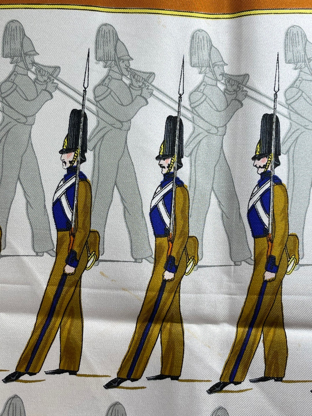 HERMES ヴィンテージ・スカーフ LA PARADE HERMES ヴィンテージ・スカーフ LA PARADE