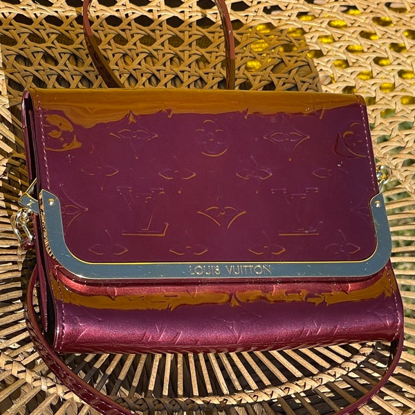 Louis Vuitton Paris Rossmore Handtasche cross body Vernis Lackleder Amaranth extravagant außergewöhnlich praktisch