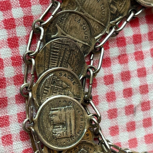 Paris Armband Souvenir Frankreich Sehenswürdigkeiten Eiffelturm Arc de Triomphe Notre Dame alte Zeiten Erinnerung Reise