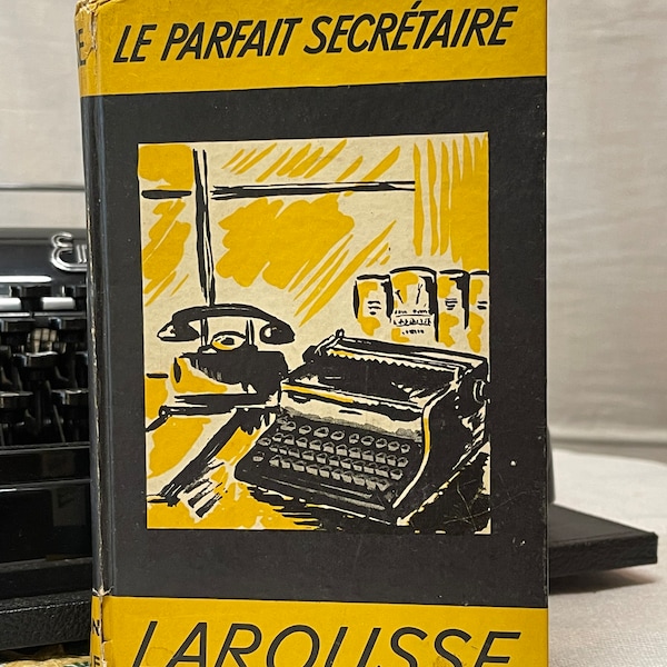 Larousse La parfaite secretaire Collection pratique very old around First World War office secretary gift idea France university