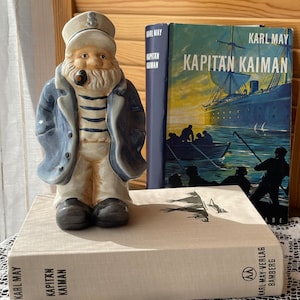 Captain figure porcelain with book Captain Kaiman Karl May gift idea