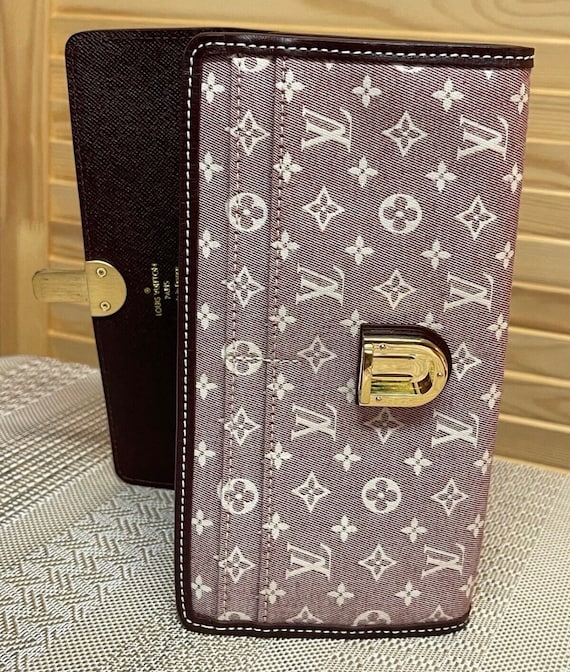 monederos louis vuitton elegantes