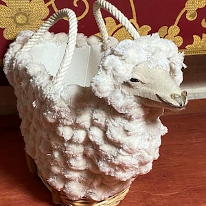 Sheep Sheep Basket Wool Handmade Vintage Single Piece