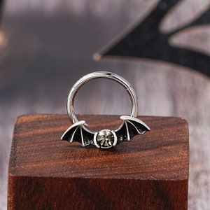 16g bat Hoop Earrings/Cartilage Hoop/Septum Clicker/ Daith Hoop/Piercing Jewelry/Gothic Jewelry/Halloween Nose hoop/Halloween Septum Ring