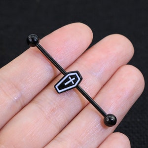 Industrial Barbell Sarg Industrieller Ring 14G Industrial Bar Piercing/Körperschmuck/Industrielles Piercing/Halloween Geschenk/Black Friday