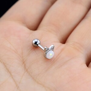 Bijoux Piercing Titane G23 Avec Opale - Labret, Hélice, Tragus, Conque - Tige 16G (1,2mm), Longueur 8mm, Filetage Interne, Dos Plat - Hypoallergénique