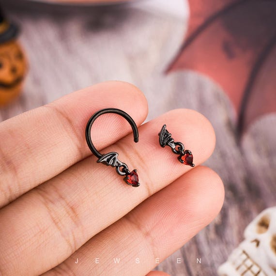 16g Evil Devil Septum Ring Halloween Piercing | Black Geometric