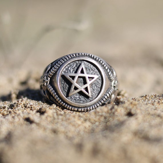 Pentagrama. anillo estrella. anillo satánico. Anillo Etsy