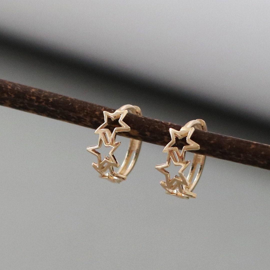 ES The Brightest Star Is You Huggie Earrings main image 1