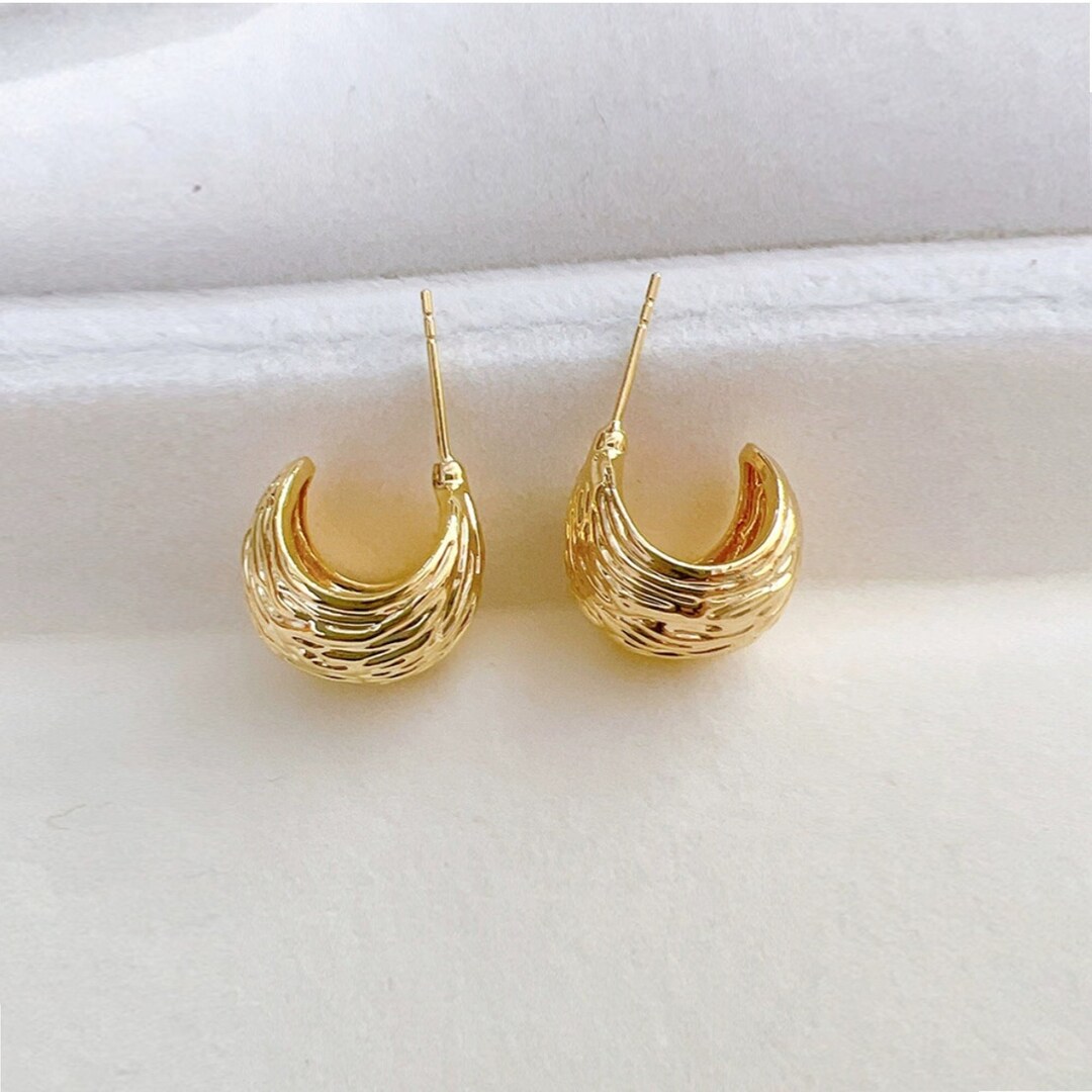 18K Real Gold Round Hoop Earrings, Wrinkled Surface Circle Huggie