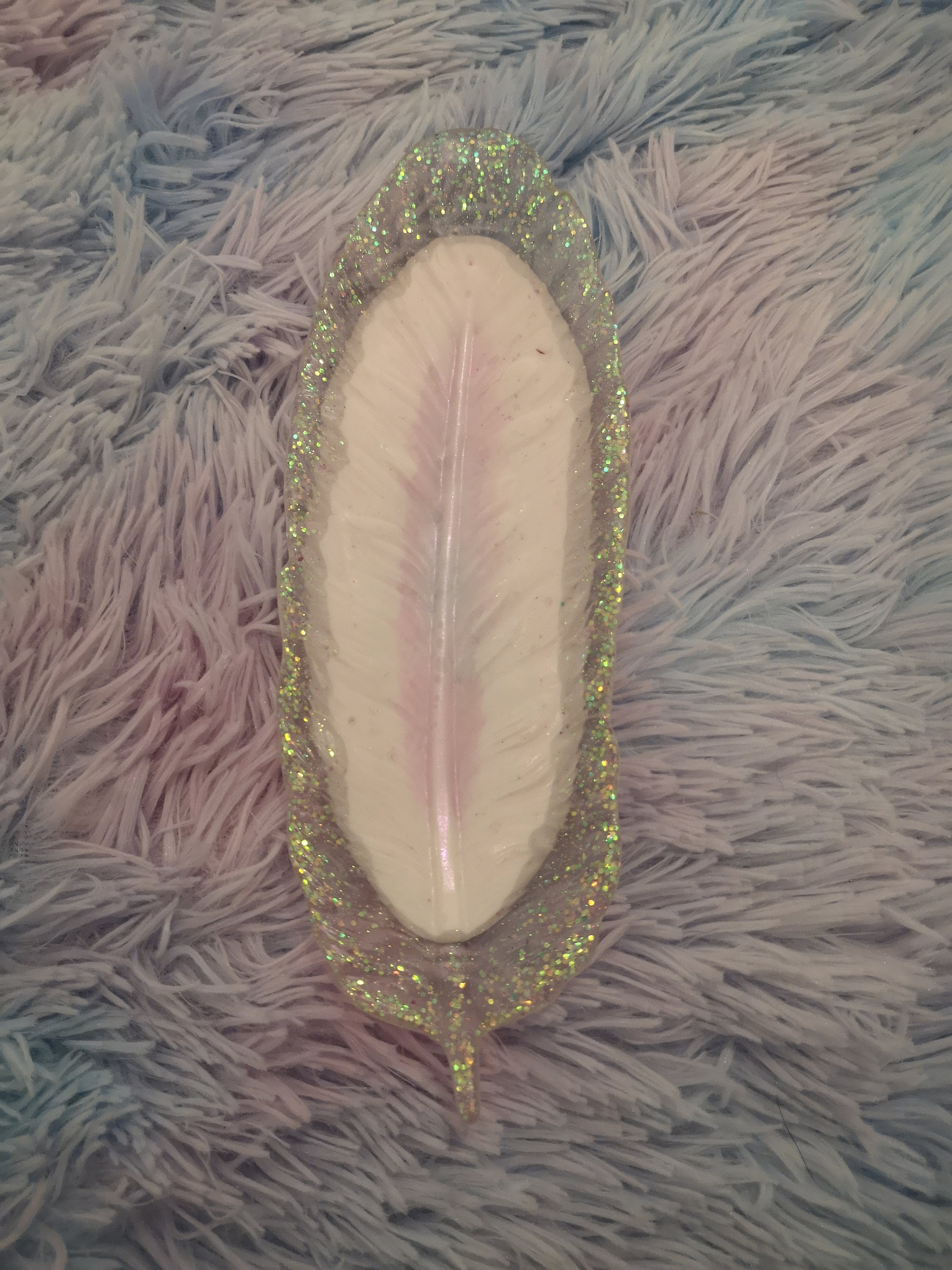 Coupelle en Forme de Plume