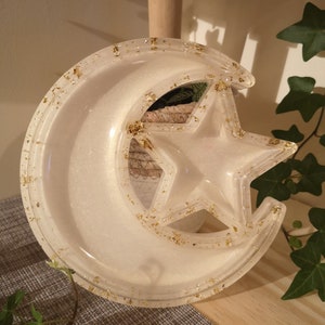 Moon and star tray in resin
