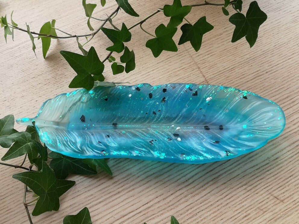 Coupelle en Forme de Plume