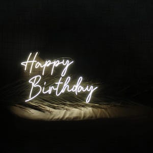 Benutzerdefinierte Leuchtreklame, alles Gute zum Geburtstag Leuchtreklame, Name Leuchtreklamen, LED Neonlicht Zeichen, Neon Party Zeichen, Geburtstag Kulisse, Geburtstagsgeschenk, Geschenke