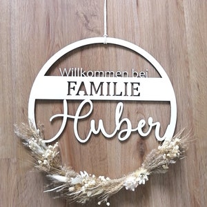 Welcome to family, door wreath, dried flowers, personalized