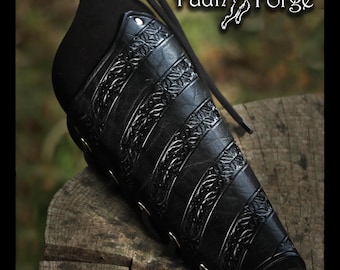 Elegant bracers - Emhyr - LARP leather costume