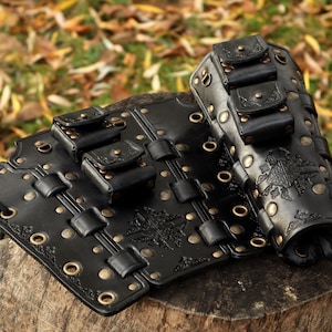 Witcher assassin bracers, tiny pouches - Larp armored cuff