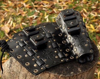 Witcher Assassin Bracers, kleine zakjes - gepantserde LARP-manchet