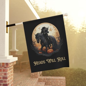 Bandeira do Cavaleiro Sem Cabeça Sleepy Hollow, Cabeças Rolarão | Banner de jardim e casa, Halloween, assustador, decoração