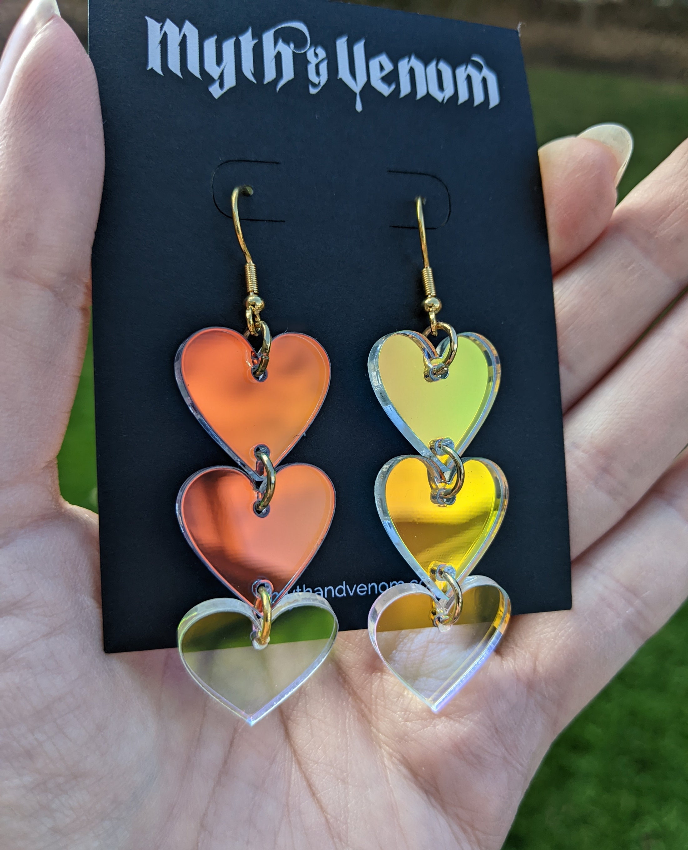 Heart Shaped Iridescent Waterfall Drop Earrings - acrylic - eras - lightweight - FALLING HEART - Rainbow