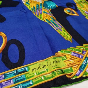 Must de Cartier Paris Edition Monogramme Foulard Vintage 1990's Carré Soie 80 cm
